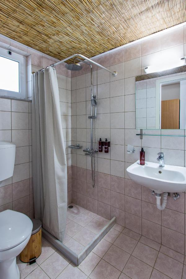 Kanso Rooms Galatás Eksteriør billede